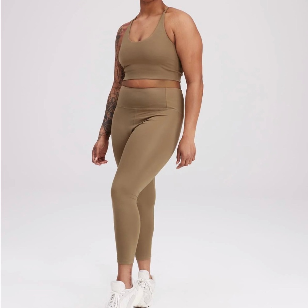 Girlfriend Collective Float Legging And Cleo Halt… - image 7